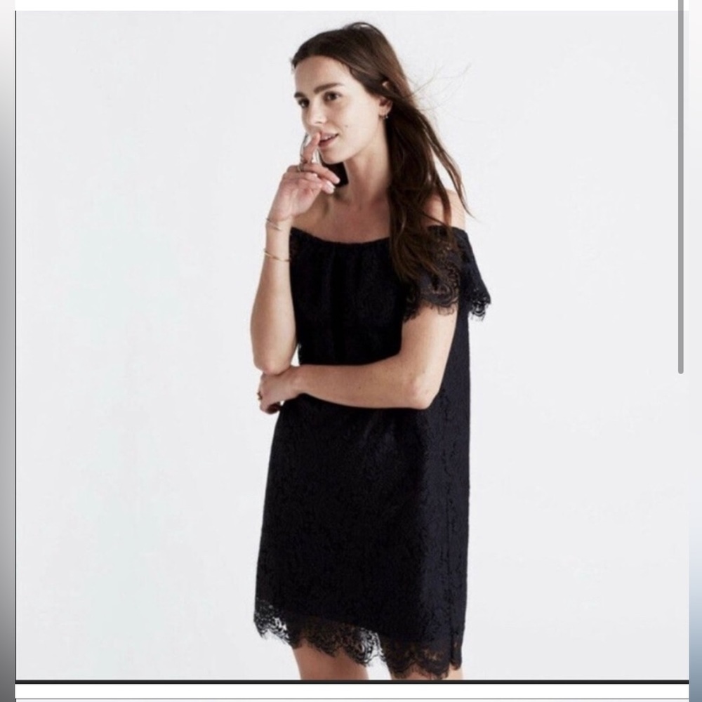 Madewell Dusk Lace Navy Off Shoulder mini dress    size 00 NEW WITH TAGS